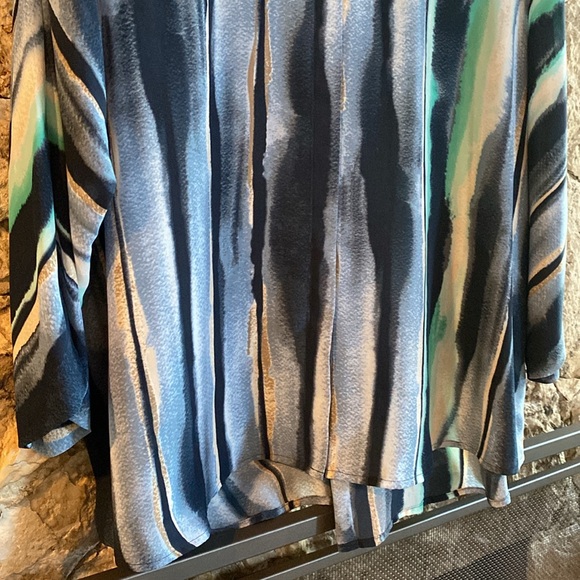 Nic & Zoe striped blouse - 1X - Picture 3 of 5